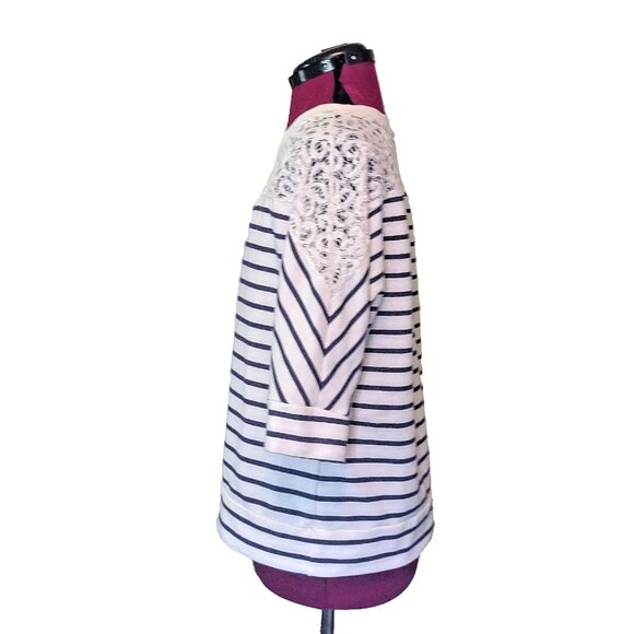 a.n.a Knit Top Multicolor Womens Size Large Striped Lace Short Sleeves - Picture 3 of 7